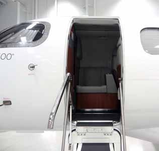 An innovative Oval Lite cross section provides more head and legroom, and more space to relax and enjoy an interior bathed in light. The Phenom 100 boasts the largest windows in its class.