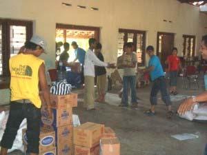 In the district of Klaten, the team made more single village drops