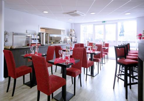 Ramada London Stansted Airport Hotel http://www.welcomebreak.co.uk/hotels/london-stansted The recently fully refurbished air-conditioned hotel is located 3.