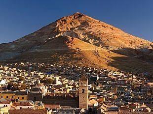 Day 6 POTOSÍ SIGHTSEEING TOUR Located at the foot of Cerro Rico, a mountain that was discovered to have silver ore, the city of Potosí became a prosperous mining town.