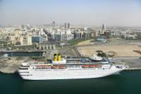In 2009, Dubai played a host to 87 cruise ships that brought 261,000 cruise tourists to the country.