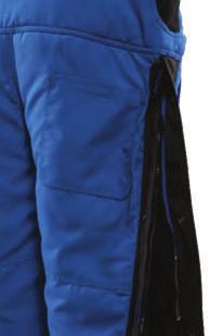 for added stretch 2 Side entry hand warmer pockets Articulated, scuff-resistant knees Waist high
