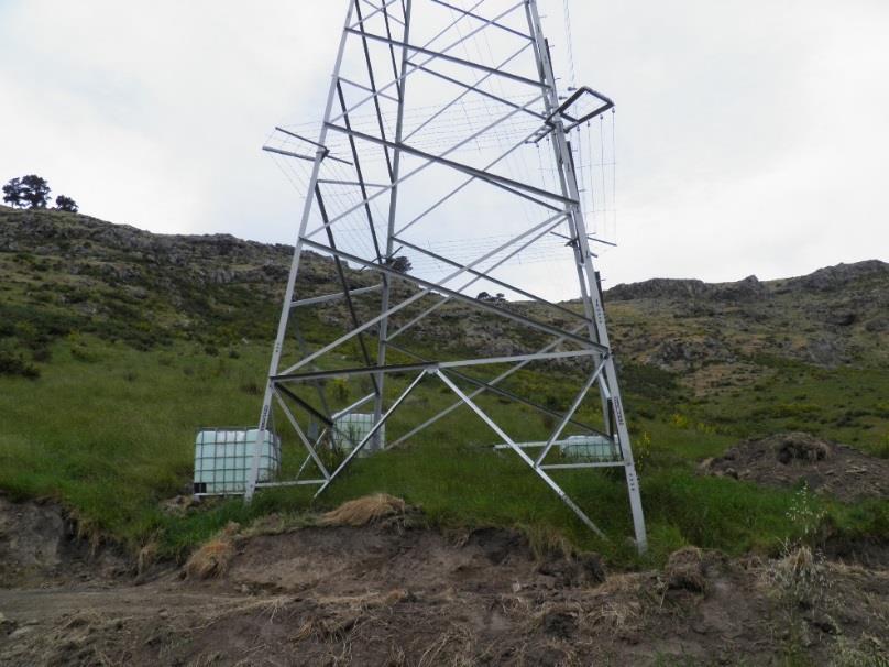 The pylon is situated on sloping terrain approximately 75 m above sea level, see Figure 1.