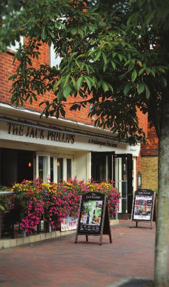 Location Godalming is a busy thriving Surrey town situated approximately 5 miles to the south of Guildford.