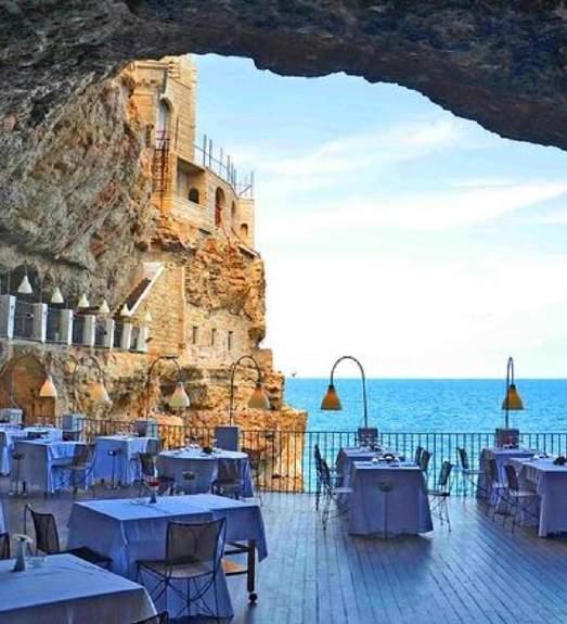 DAILY ITINERARY Amore in Italy: Puglia May 14 21, 2019 Welcome to Italy! DAY 1: TUESDAY MAY 14 Dine in a cave overlooking the sea Stay in Lecce.