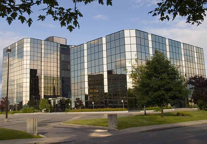 SUBURBAN OFFICE PARK - MID RISE CENTRE DE LA CITÉ POINTE-CLAIRE Pointe-Claire, Quebec Owner: Morguard (Holdings) Quebec Ltd.