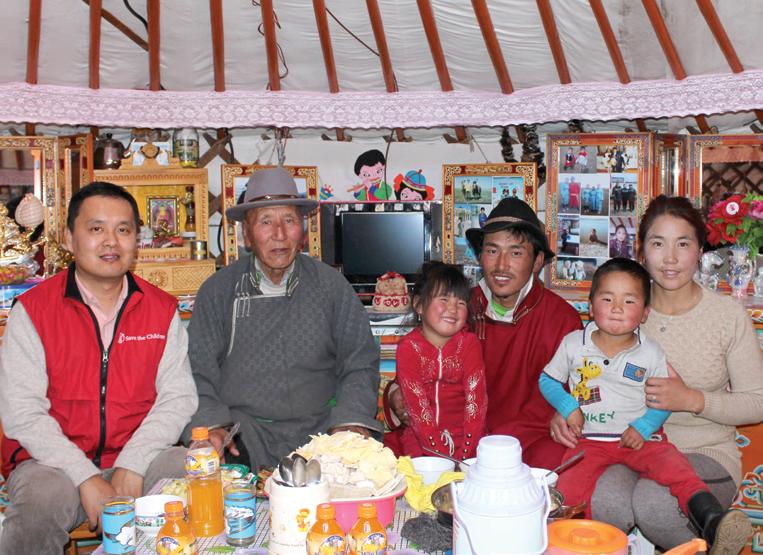 ЗАХИРЛЫН МЭНДЧИЛГЭЭ 2016 он Хүүхдийг Ивээх Сангийн Монгол дахь хөтөлбөрийн хувьд 2016-2018 оны стратеги төлөвлөгөөгөө хэрэгжүүлэх эхний жил байлаа.