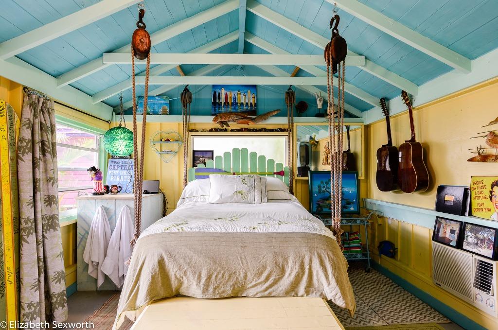 A DAY AT THE SHACK AND THE FLUNKY Wake up in one of two bright, thoughtfully designed bedrooms.