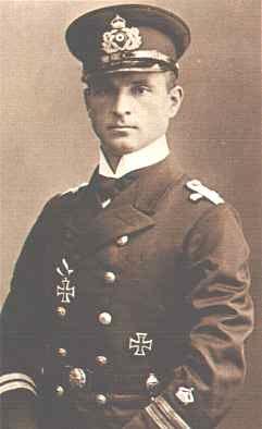Left - Kptlt. Otto Weddigen (1880-1915) In Germany, SM U-9's success was regarded as an outstanding heroic deed.