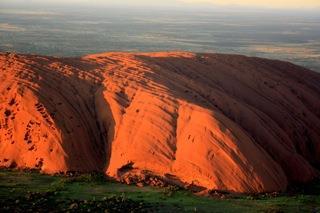 ITINERARY AND BOOKING FORM HONOURING THE FEMININE ULURU 2,3,4,5,6 MAY 2016 Monday May 2: A 5 day intensive women s retreat Arrive at Yulara Camping area by complimentary shuttle from Ayer s Rock