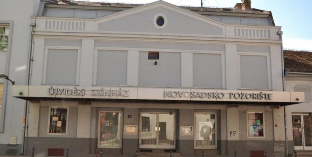 ПОЗОРИШТЕ МЛАДИХ Позориште младих је прво луткарско позориште у Србији и Војводини. Основано је 1931. као Луткарско позориште. Своју салу добило је 1936. изградњом спомен-дома,,краљ Александар I.