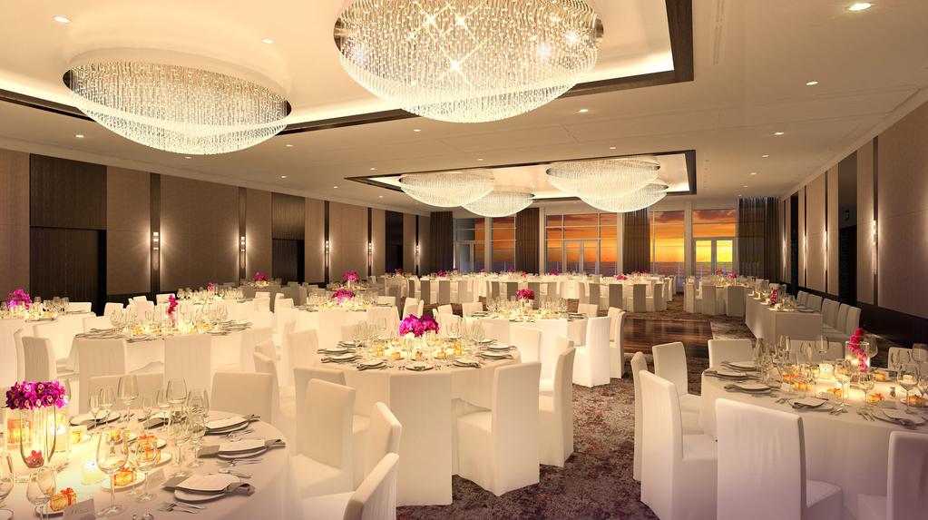 North and South blocks via a sky fold drop- down ceiling partition, the Victory Ballroom has