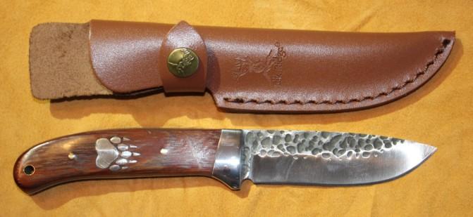 knife & sheath made in Utah.