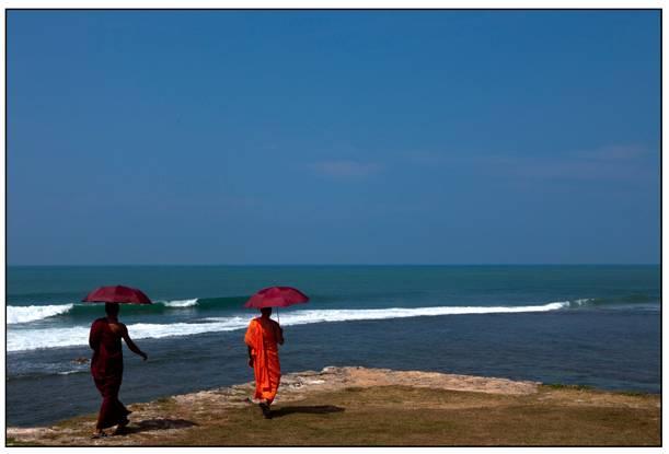 Sri Lanka Set in the Indian Ocean in South Asia, the tropical island nation of Sri Lanka has a history dating back to the birth of time.