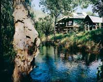 The Spacious Grass Castles on idyllic Bindoola Creek are generously appointed, providing guests with the ultimate in outback lodging.
