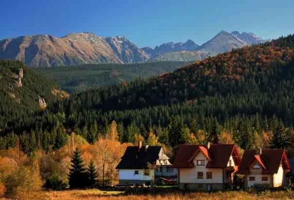 Day 4: KRAKOW to ZAKOPANE After a leisurely breakfast, you will drive to Zakopane in the beautiful Tatra Mountains. Check in to your hotel where you will spend two nights.