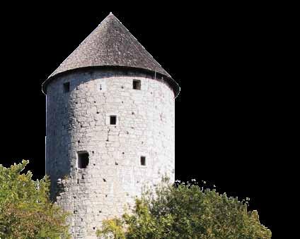 important road between the Ljubljana Basin and the coastal region a Gothic chapel survives on the first floor of imposing round tower visits to the tower possible if booked in advance Ruševine gradu