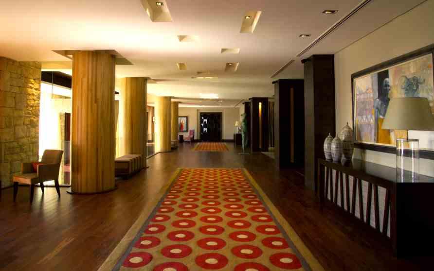 Conrad Pezula Resort & Spa represents the ultimate combination of service, luxury and extraordinary surroundings.