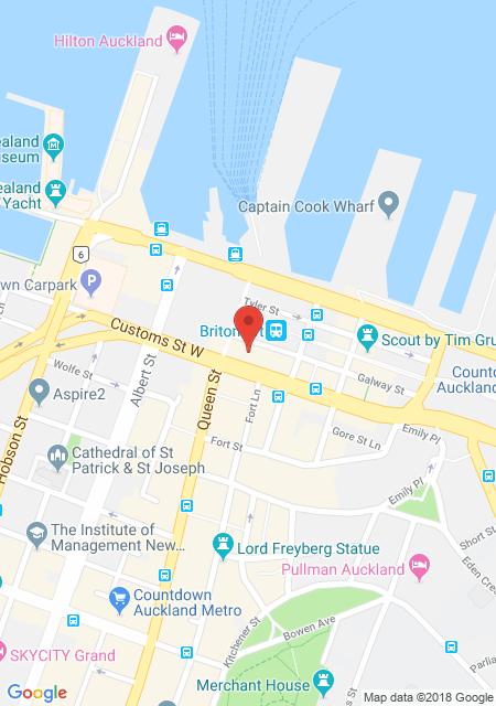 00 Located in the heart of the Auckland waterfront district, overlooking the thriving Viaduct Harbour and surrounded by designer boutiques and award winning restaurants, Grand Mercure Auckland