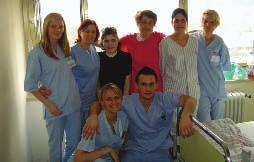 58 Z A N I M I V O Presajanje pljuč naši bolniki Matjaž Turel Od leta 1997 do 2006 so enajstim slovenskim bolnikom presadili pljuča v Univerzitetni bolnišnici na Dunaju (AKH).