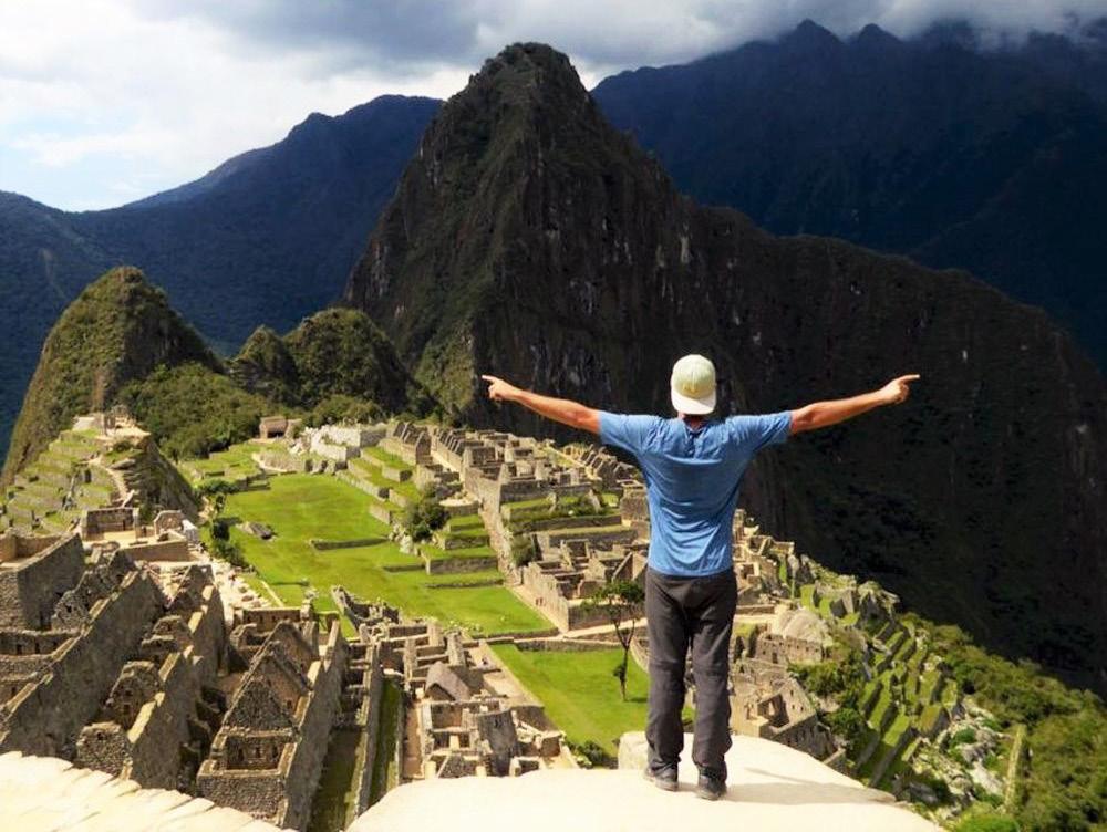 Day 4: Machu Picchu Day 2: Sacred Valley We will have breakfast and leave for the Sacred Valley of the Incas at 8:30am, where you will see the little town of P isaq including its local market with