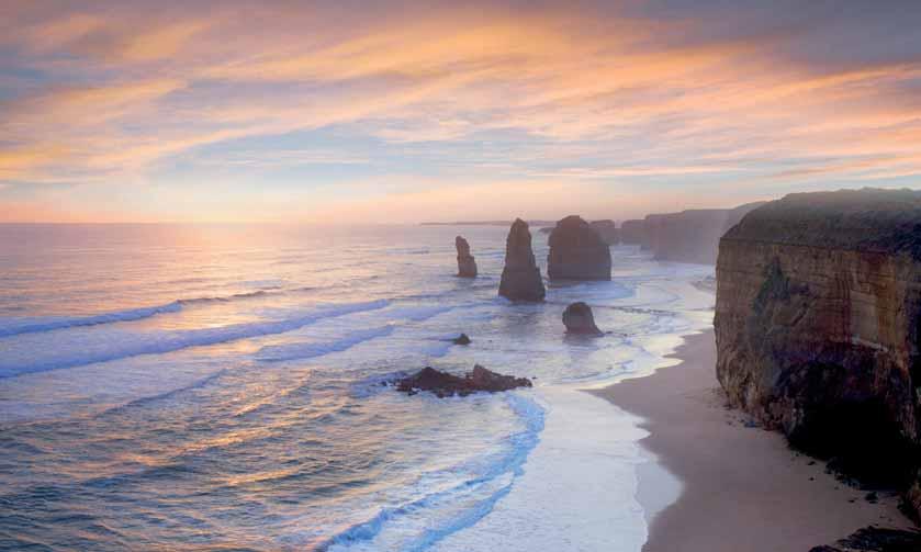 Great Ocean Road Day Tour GREAT OCEAN ROAD HELI FLIGHT Take a scenic flight from Port Campbell over the spectacular views of Sentinel Rock, Bakers Oven, Loch Ard Gorge and the
