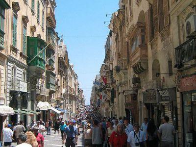 Copyright by GPSmyCity.com - Page 6 - D) Republic Street (must see) Republic Street, Valletta's central road, runs from the Triton Fountain outside the City Gate, to Fort St. Elmo.