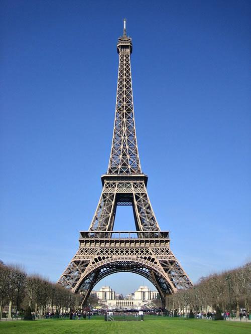 Monday, June 11 A full day in Paris at your leisure, with an optional sightseeing tour