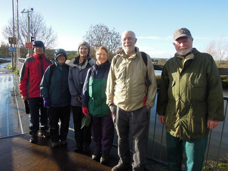 UERSA WALKING GROUP April - June 2014 Dates: Thurs, 10 April (Historical) Tues, 13 May Fri, 6 June 18/19 June Wed, 21 May Blue skies in January and February what more could anyone wish for?