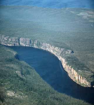 (Great Bear Lake included) Proportion of Ecoregion occupied by lakes: 95%