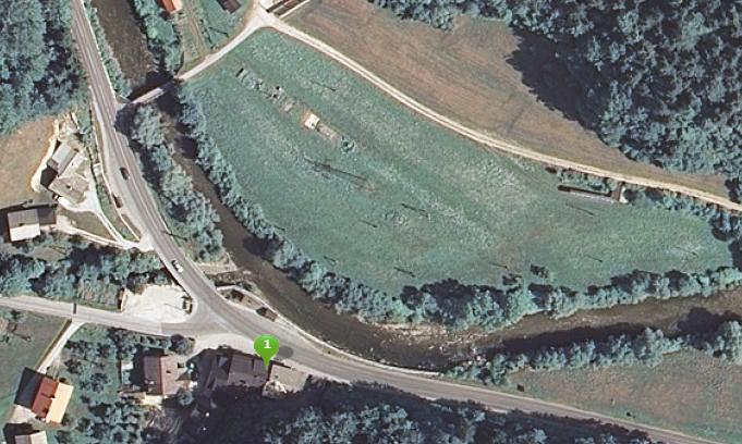 Zbirno mesto Slika 62. Na sliki prikaz lokacije zbirnega mesta od blizu (Google maps 13, 2011). Slika 63. Prikaz poti od Ljubljane do zbirnega mesta (Google maps 14, 2011).