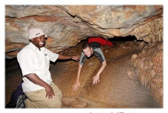 6. dan /srijeda/25.4.2018. Congo Caves Doručak. Odlazaka busom (180km; 2,5h-3h) u unutrašnjost radi posjeta špiljama Congo Caves. Obilazak špilje je moguć na dva načina.