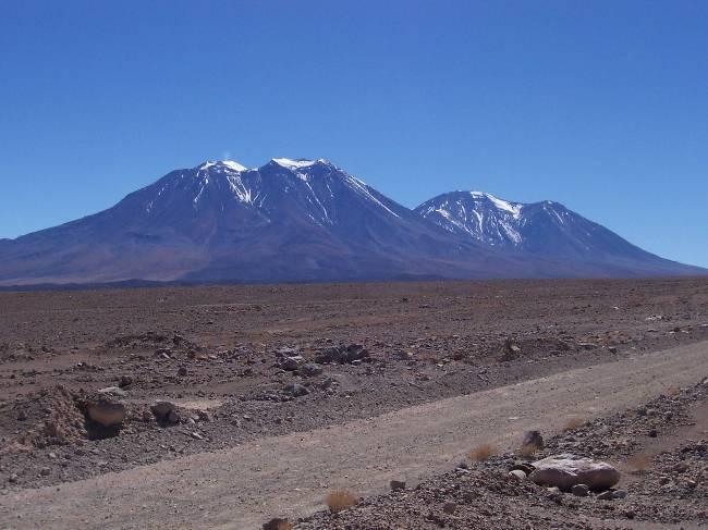 DAY 6-7 DAY 8 VOLCAN LASCAR (5600m): We benefit with a day to acclimatise at this higher altitude with a rest day and some easy walking perhaps we drive higher and walk back to camp.