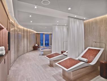 In the first-ever program of its kind at sea, our skilled Mindful Living Coach offers a holistic spa and wellness experience