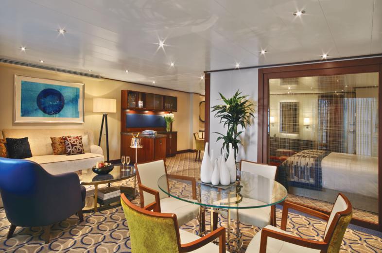 Owner s Suite Located on decks 7 10,