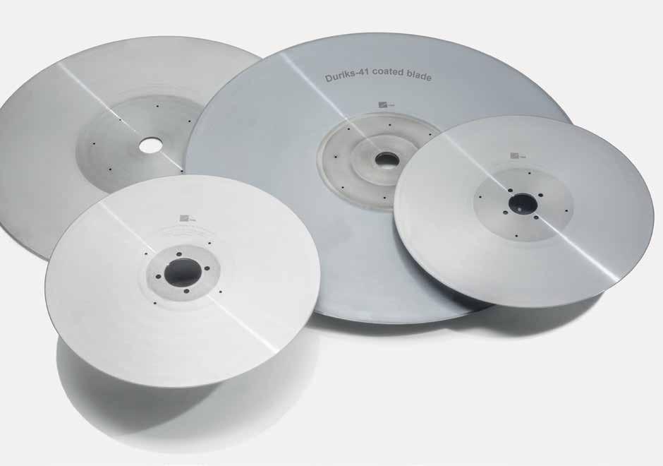 Blades, knives and accessories for the tissue converting industry 4 5 Log saw blades The TKM GmbH is well known for its highquality log saw blades.