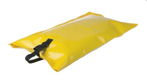 The dorsal pad guarantees comfort and protects yours back against the cold water.