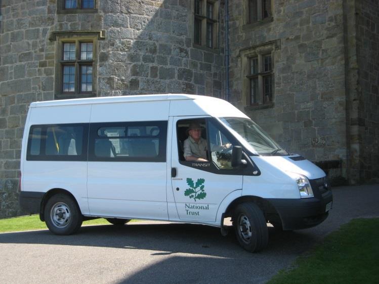 To get up to the castle you can either walk or go on the visitor shuttle bus.