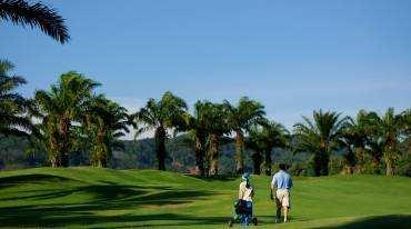 Golf Business Profile Property Location Hole : Loch Palm Golf Course (LPGC) : 500 rai of land in Kratu District, Phuket : Standard 18-holes golf course