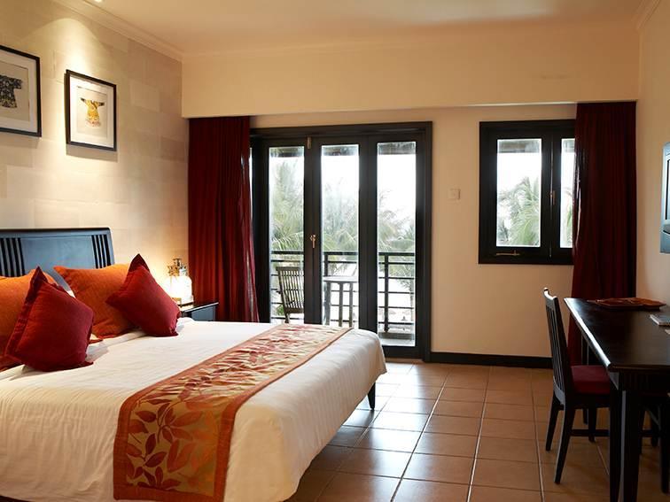 198 Club rooms / 60 Club rooms with sea view The fully equipped room, providing a modern level of