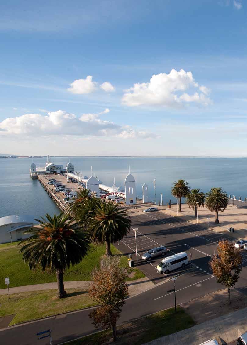 Geelong As one of Australia s largest urban centres, with more than 260,000 residents, Geelong provides
