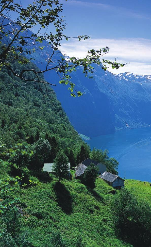 Foto: Per Eide / Fjord Norway Enjoy a ride through the world s most spectacular
