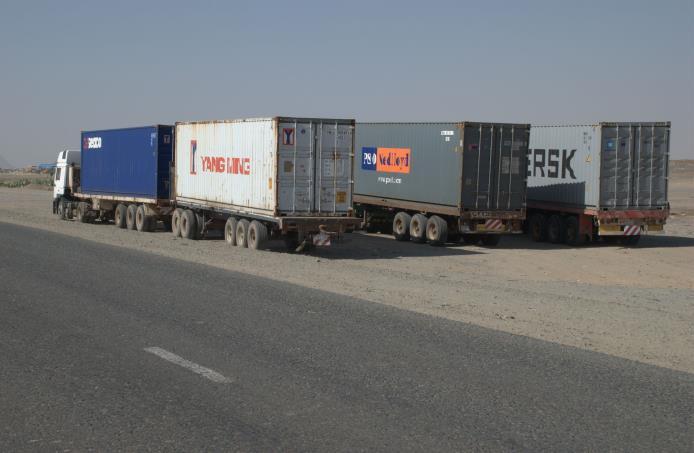 Sudan s Roads Sudan's road system totalled between 20,000 and 25,000 kms, comprising an extremely sparse network for the size of the country.