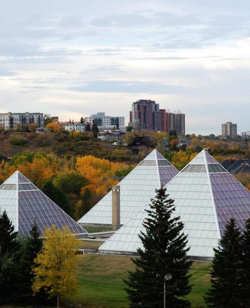 EDMONTON ECONOMIC OUTLOOK 2018 2015 2016 2017 Forecast 2018 2015 2016 2017 2014 2015 2016 Forecast 2017F GDP Growth (%) (3.2) (3.4) 3.9 2.2 GDP Growth (%) (3.2) (3.6) 5.2 2.2 Growth (%) 4.9-3.2-1.7 2.1 Employment (% Change) 2.