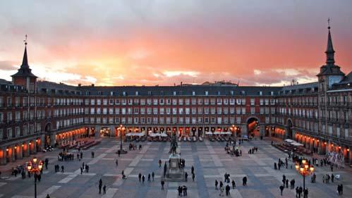 METRO: Stop at Gran via or Callao (Lines 1 5 3) Plaza Mayor: hosts some of greatest bars and restaurants in Madrid.
