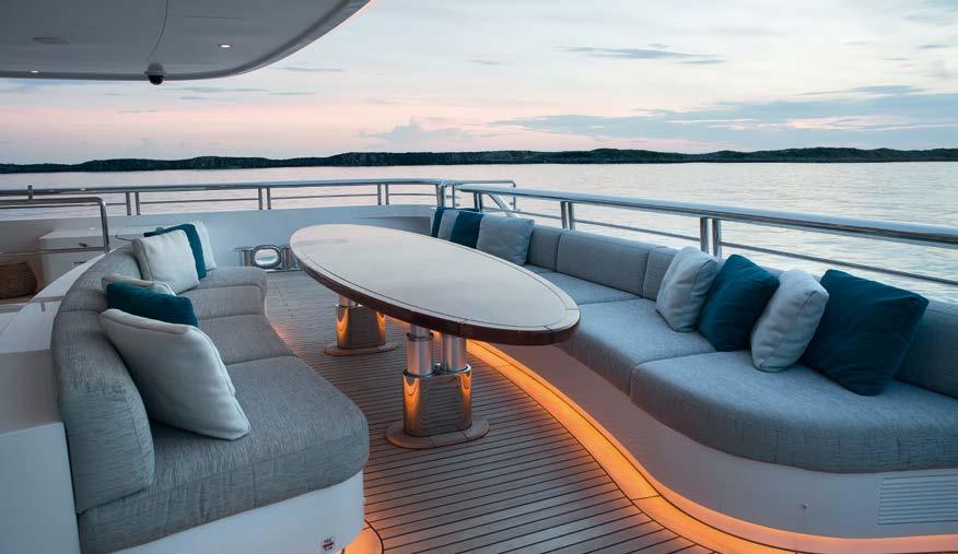 The comfortable sun deck is a case in point: it comprises a stress-free lounge with plenty