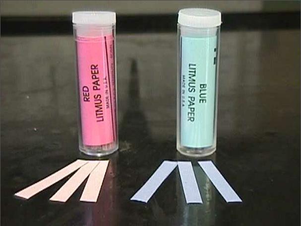papers (like litmus) Rubber policeman tip is used to remove precipitates.