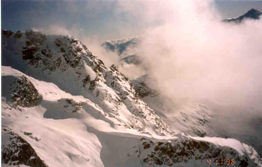 SNOW AVALANCHE AVOIDANCE POLICY 2011 BC Public Service Natural Resource Sector For General