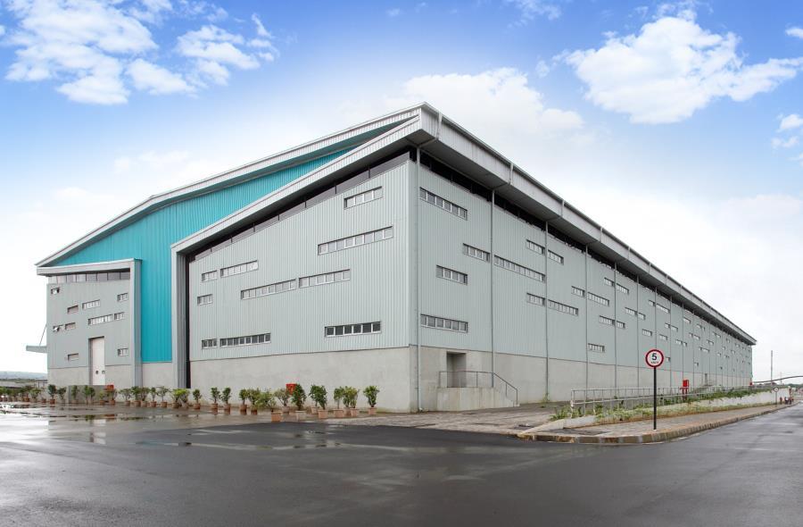 Logistics: Arshiya acquisition details Acquisition details Site plan Investment details 6 operating warehouses (0.83m sq ft) Acquired in February 2018. Upfront payment of INR 4.