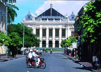 The professional programme is balanced by a wide range of cultural visits with ample opportunity to experience the beauty, culture and history of Vietnam and enjoy its fabulous cuisine.